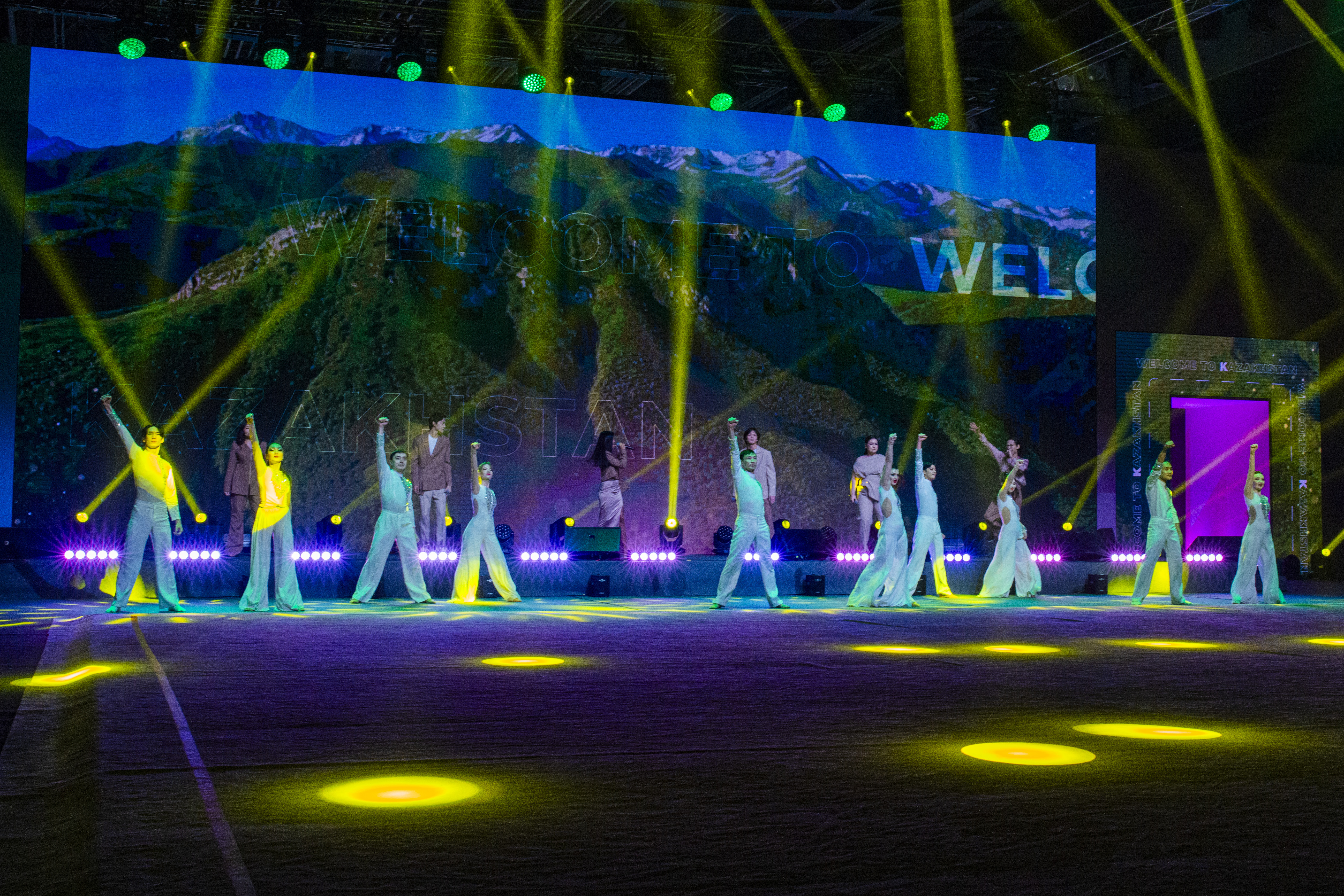 Чемпионат четырех континентов и Международный турнир «Almaty Cup»